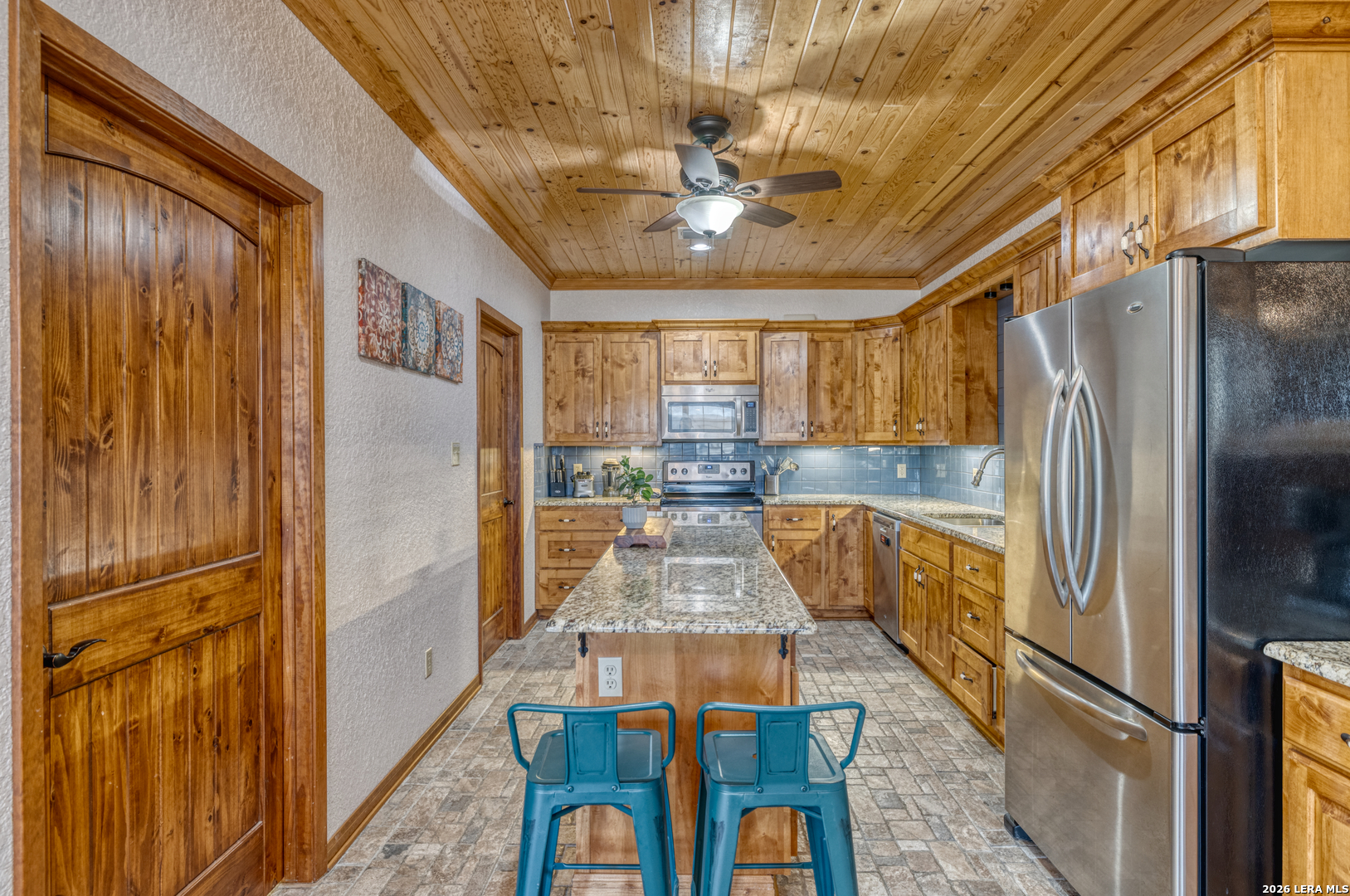190 Fm 2748 Concan, TX 78838 - Photo 25 of 51