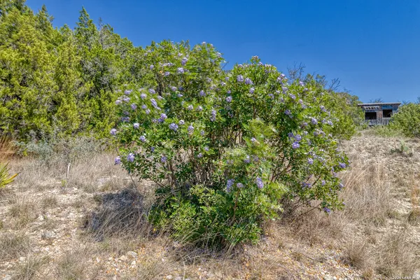 $749,900 | 190 Fm 2748, Concan, TX 78838