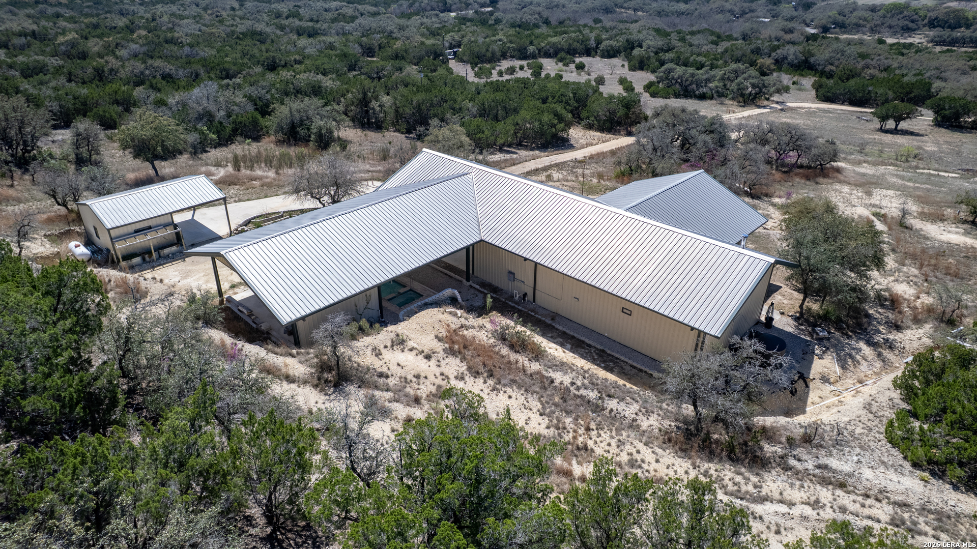 190 Fm 2748 Concan, TX 78838 - Photo 7 of 51