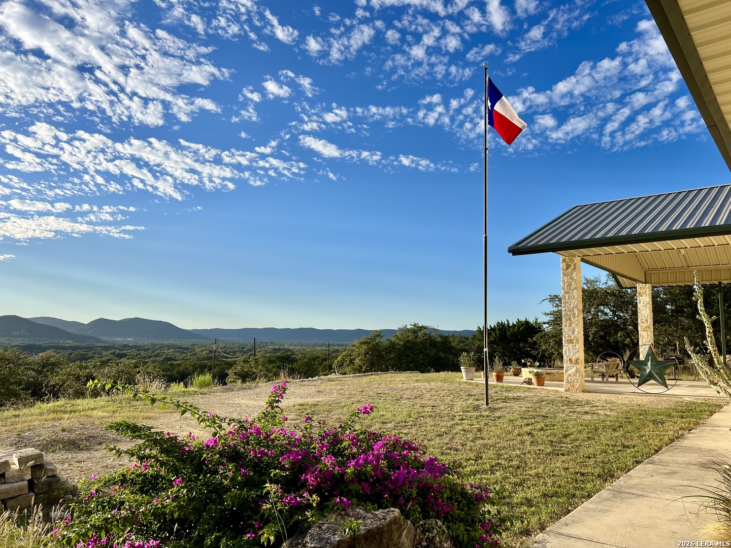 190 Fm 2748 Concan, TX 78838 - Photo 10 of 51