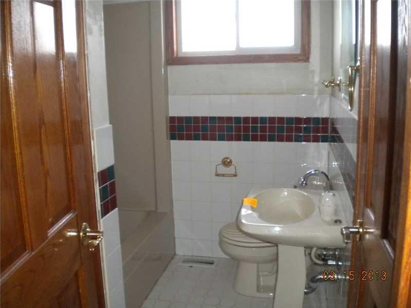 660 North Raceway Road Indianapolis, IN 46234 - Photo 7 of 7 Gallery Image 7
