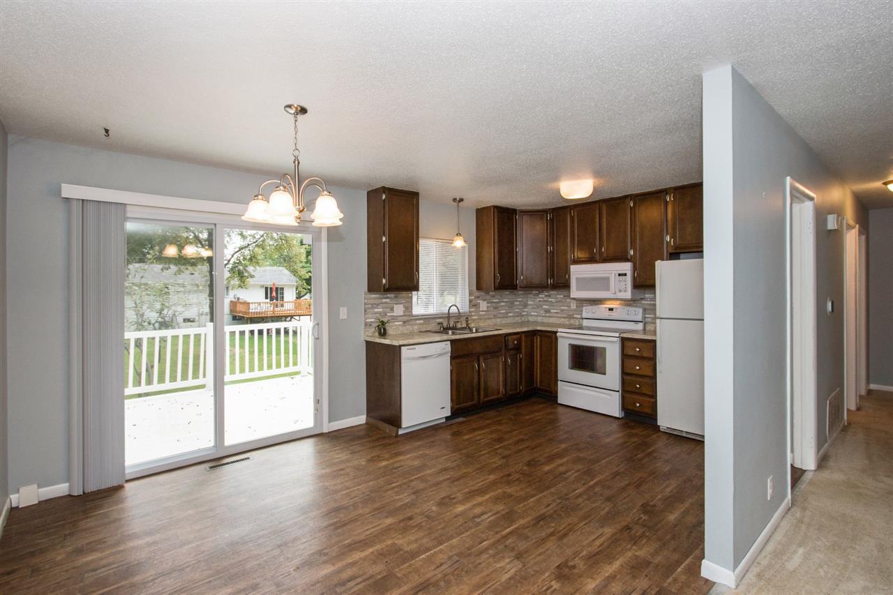 35 West Post Road Northwest Cedar Rapids, IA 52405 - Photo 7 of 27 Gallery Image 7