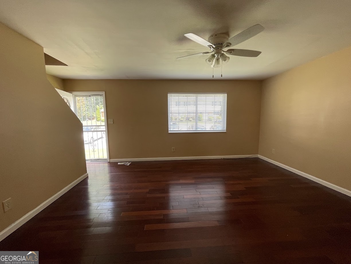 405 Fairburn Road Southwest, Unit 27 Atlanta, GA 30331 - Photo 8 of 12