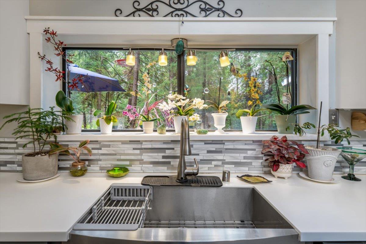 12688 Valley View Road Nevada City, CA 95959 - Photo 6 of 53