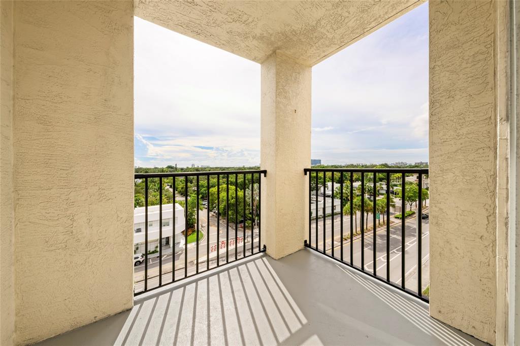 520 Southeast 5th Avenue, Unit 1504 Fort Lauderdale, FL 33301 - Photo 5 of 53 Private balcony with panoramic views of Las Olas Blvd, downtown, coastline, cruise port, and city lights — perfect for watching both sunrise and sunset.