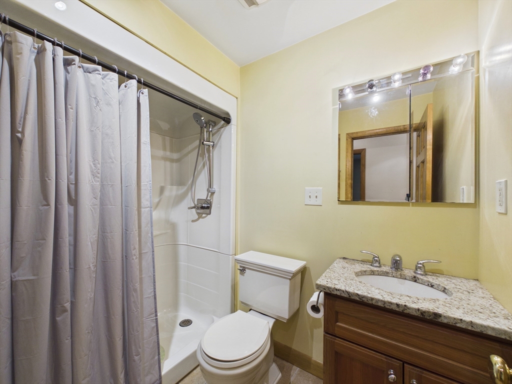 121 Plain Street Rehoboth, MA 02769 - Photo 19 of 39