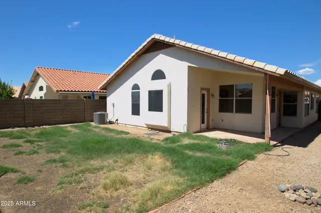 $2,200 | 7929 West Wescott Drive, Glendale, AZ 85308