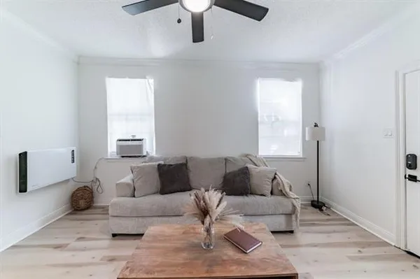 $1,850 | 616 Lebeau Street, Unit A, Arabi, LA 70032