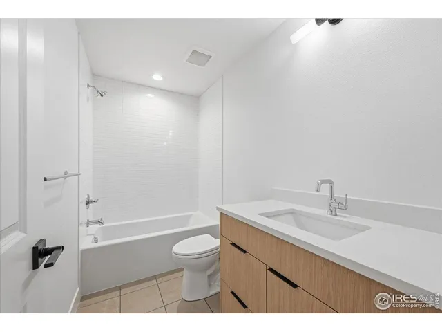 $844,502 | 125 Boxwood Drive, Windsor, CO 80550