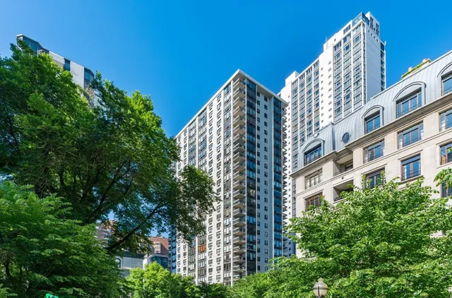 a view of a large building