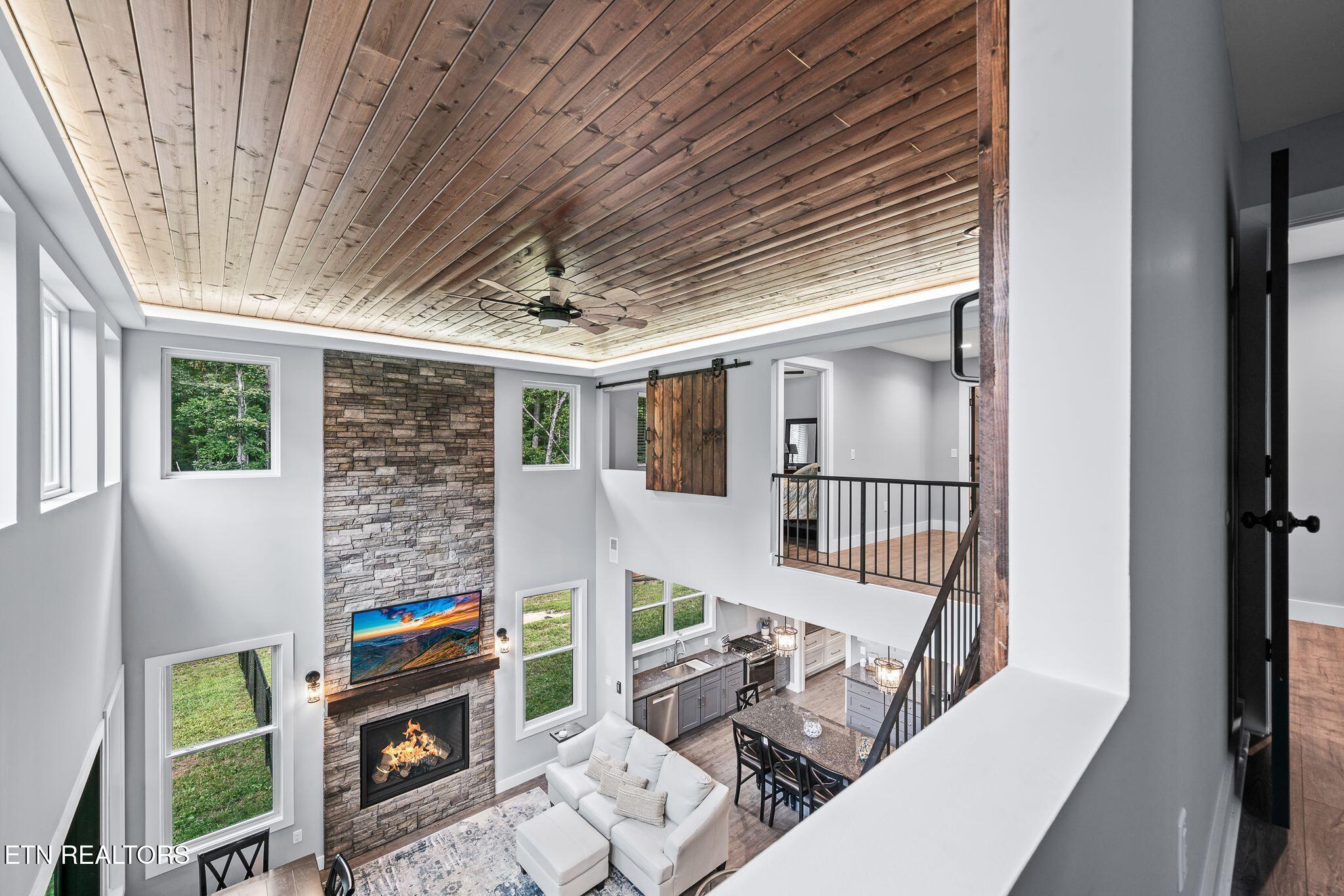 1532 East Overlook Road Monterey, TN 38574 - Photo 26 of 60 1532 E Overlook Rd-582