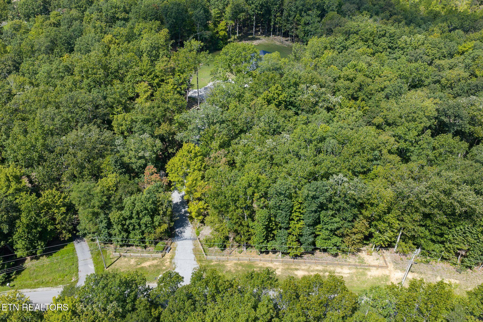 1532 East Overlook Road Monterey, TN 38574 - Photo 47 of 60 1532 E Overlook Rd-645