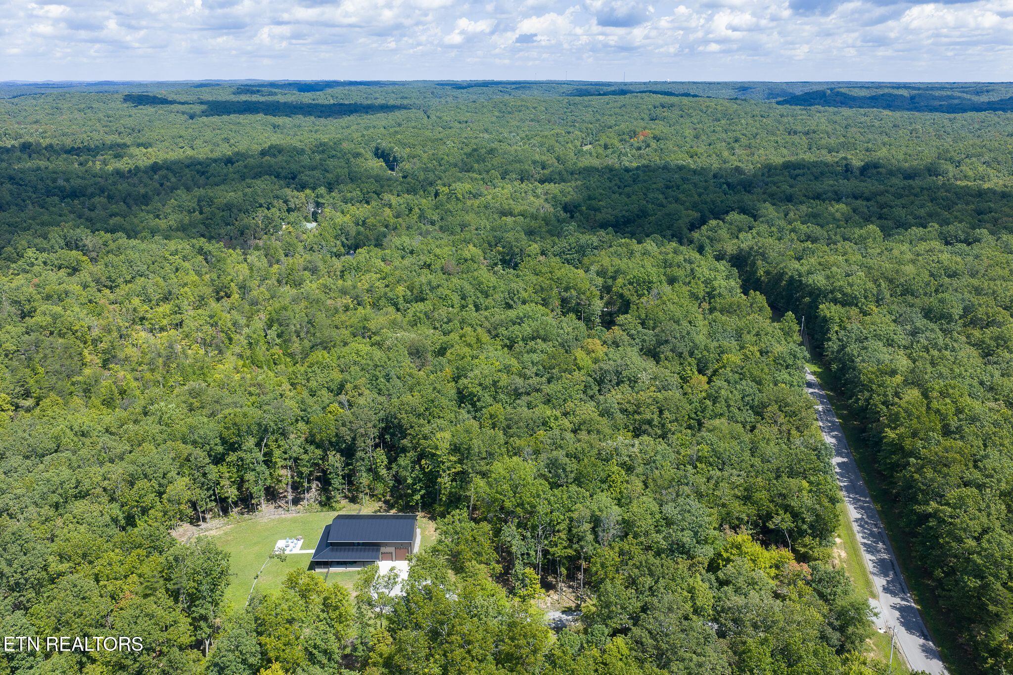 1532 East Overlook Road Monterey, TN 38574 - Photo 50 of 60 1532 E Overlook Rd-680