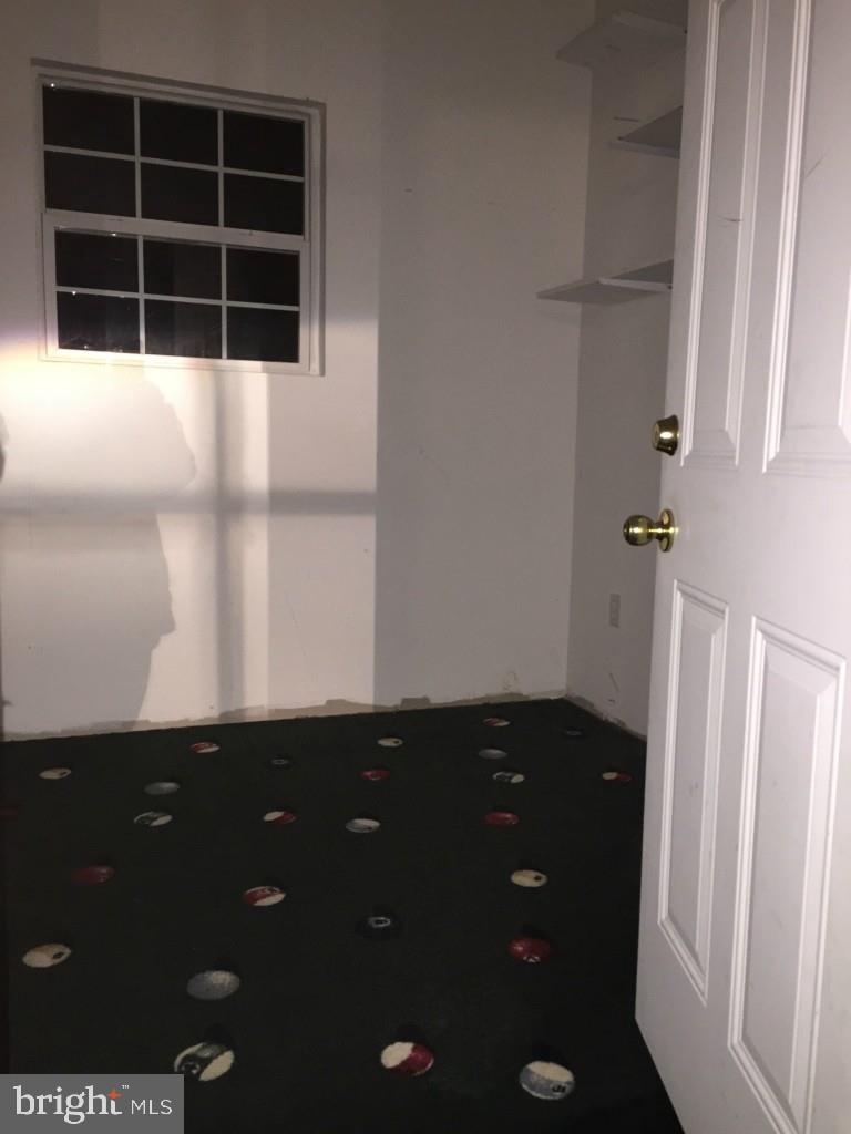 2 Sandy Court Tuckerton, NJ 08087 - Photo 12 of 25 Gallery Image 12