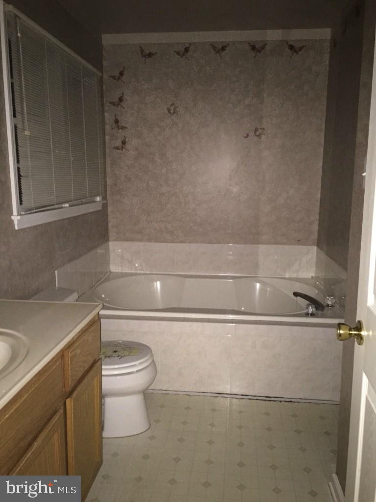 2 Sandy Court Tuckerton, NJ 08087 - Photo 21 of 25 Gallery Image 21