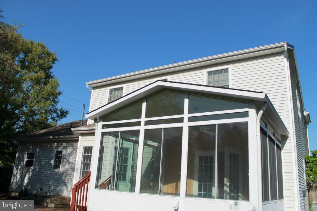 2 Sandy Court Tuckerton, NJ 08087 - Photo 4 of 25 Gallery Image 4