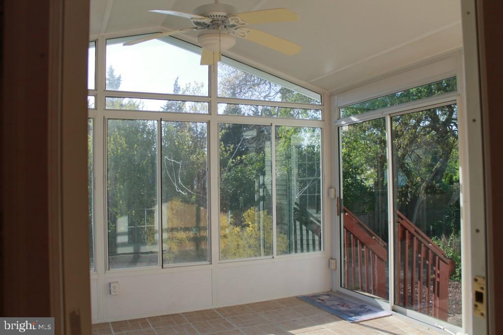 2 Sandy Court Tuckerton, NJ 08087 - Photo 6 of 25 Gallery Image 6