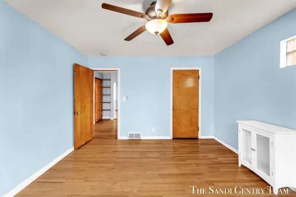 $425,000 | 15008 Lakeshore Avenue, Grand Haven, MI 49417