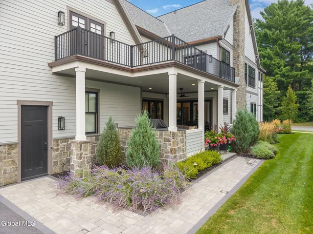 $1,990,000 | 19 Aurora Avenue, Saratoga Springs, NY 12866