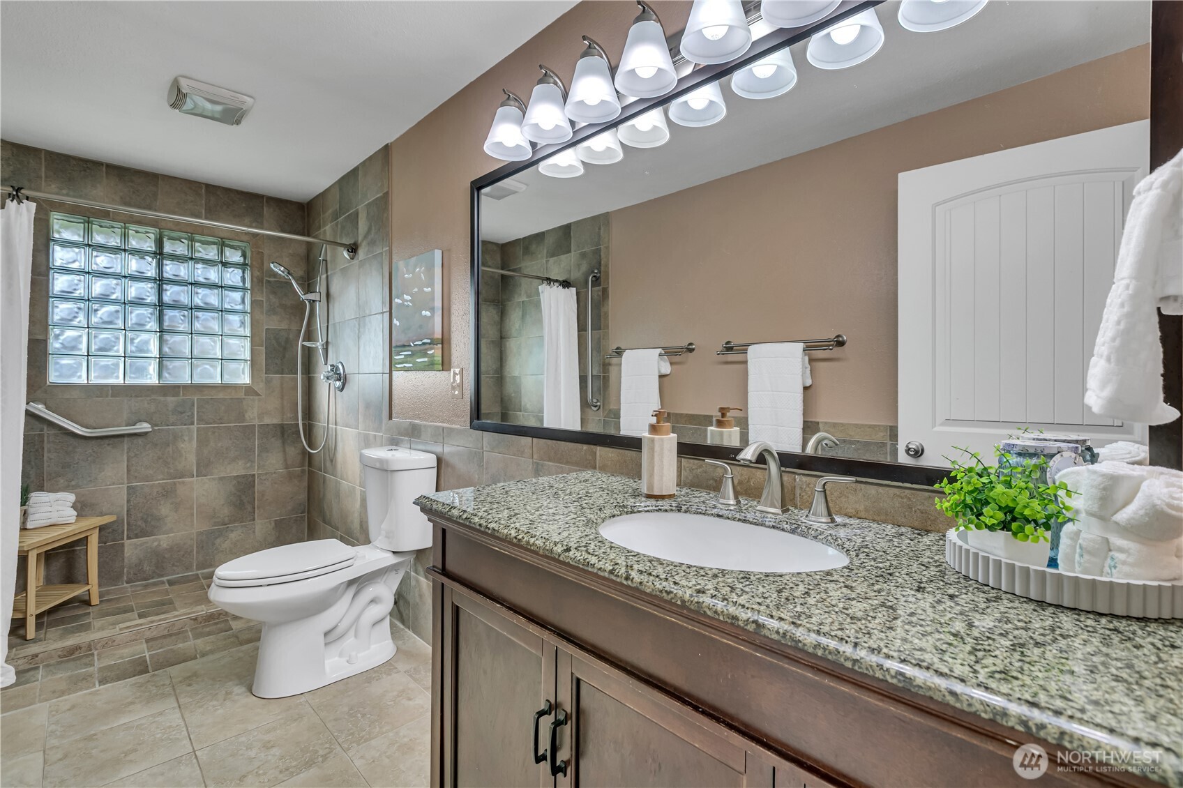 11404 Karshner Road East Edgewood, WA 98372 - Photo 19 of 37 Gallery Image 19
