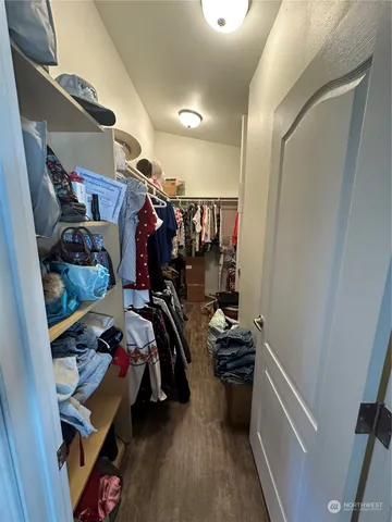 $699,999 | 706 Centerville Highway, Lyle, WA 98635