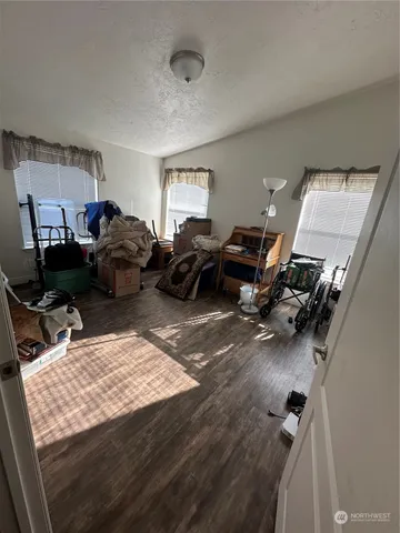 $699,999 | 706 Centerville Highway, Lyle, WA 98635