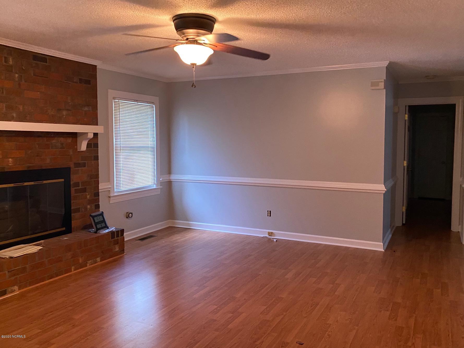 3602 Yarmouth Road New Bern, NC 28562 - Photo 19 of 31 family room