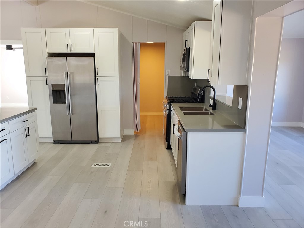 9870 Cody Road Lucerne Valley, CA 92356 - Photo 21 of 37