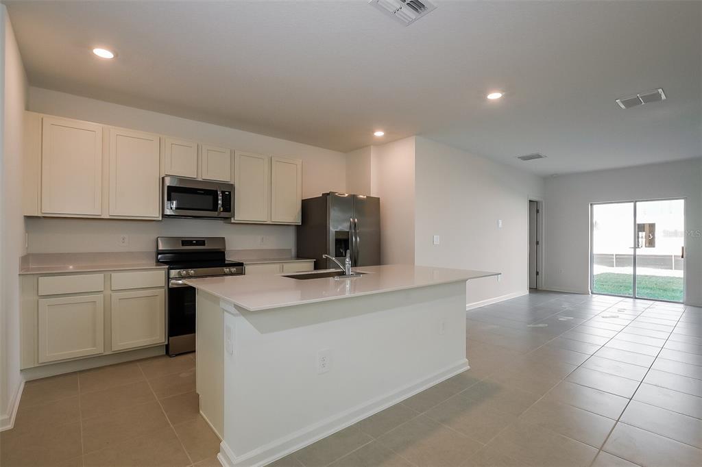 4021 Old Ml Road Haines City, FL 33844 - Photo 14 of 16