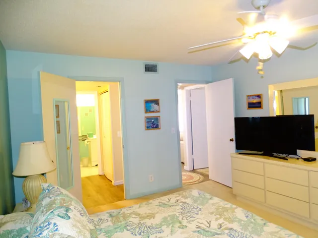 $1,700 | 409 Pine Glen Lane, Unit A2, Greenacres, FL 33463