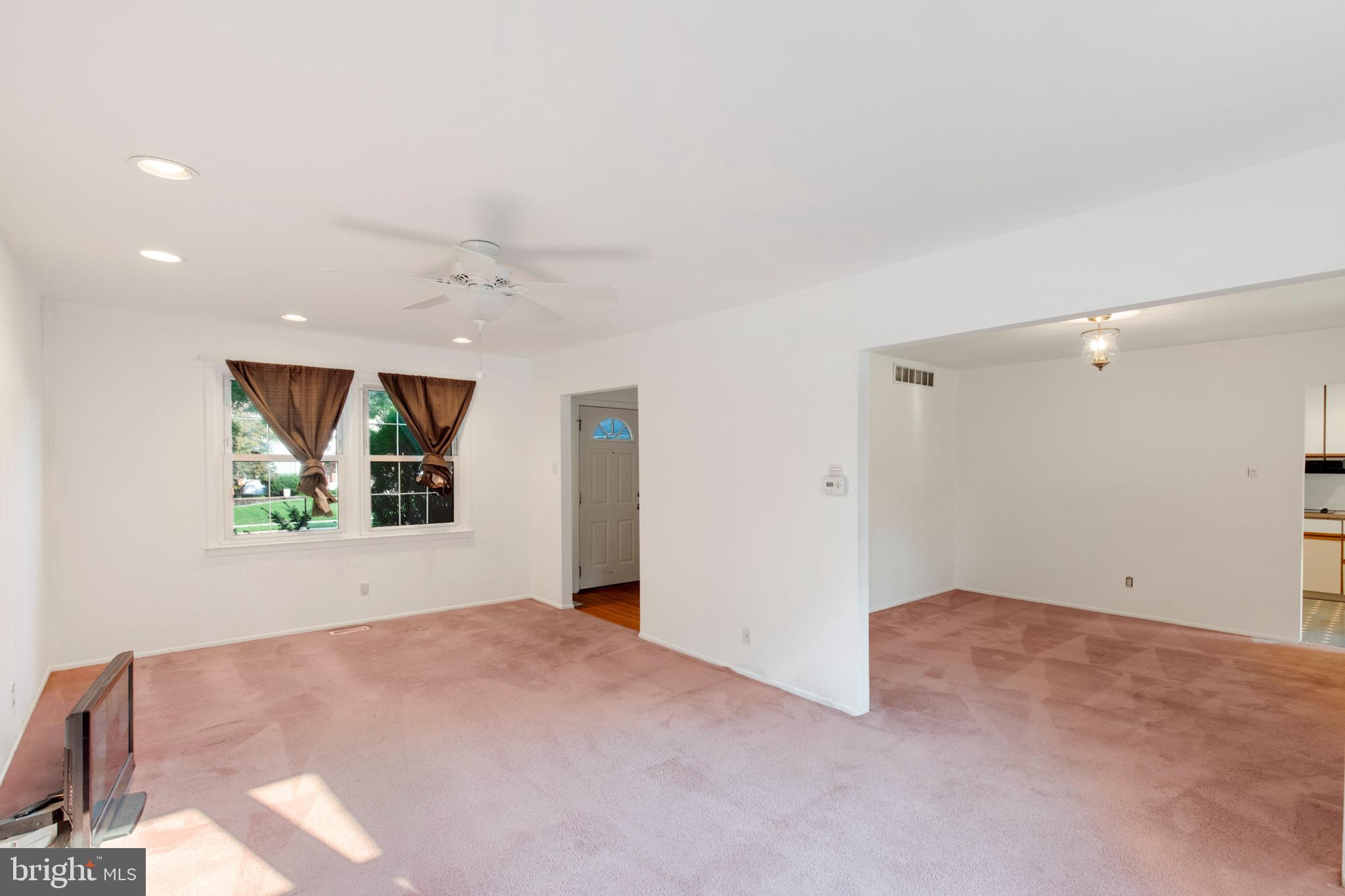 126 Haines Road Mount Laurel, NJ 08054 - Photo 4 of 39 Gallery Image 4