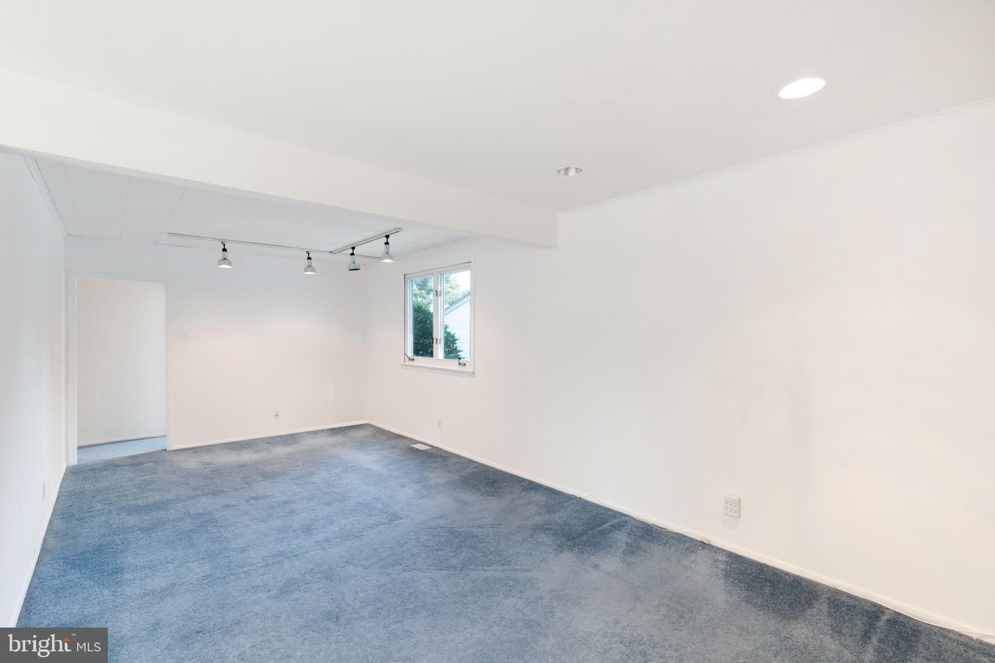 126 Haines Road Mount Laurel, NJ 08054 - Photo 7 of 39 Gallery Image 7