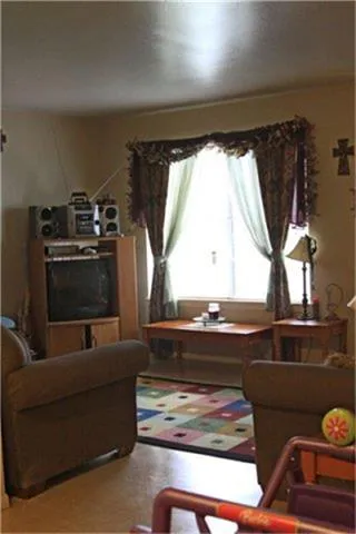 $602 | 506 North McKinney Street, Sweeny, TX 77480