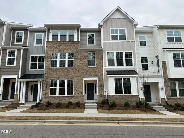 $2,400 | 989 Parkstone Towne Boulevard, Knightdale, NC 27545
