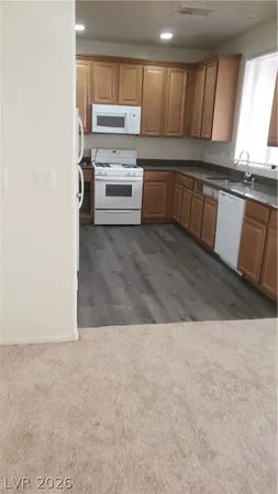 $1,950 | 7510 Perla Del Mar Avenue, Las Vegas, NV 89179