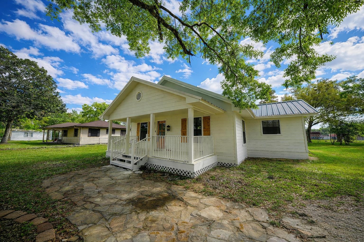 1250 Archie Street Vidor, TX 77662 - Photo 3 of 29
