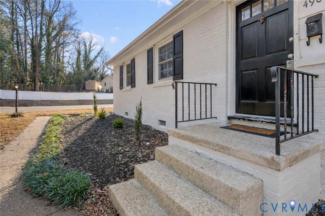 4901 Rodney Road Richmond, VA 23230 - Photo 3 of 46 Gallery Image 3