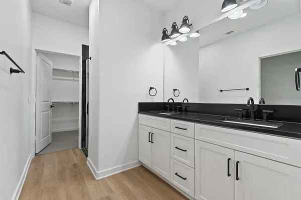 $2,400 | 10928 Norwich Avenue, Lubbock, TX 79424