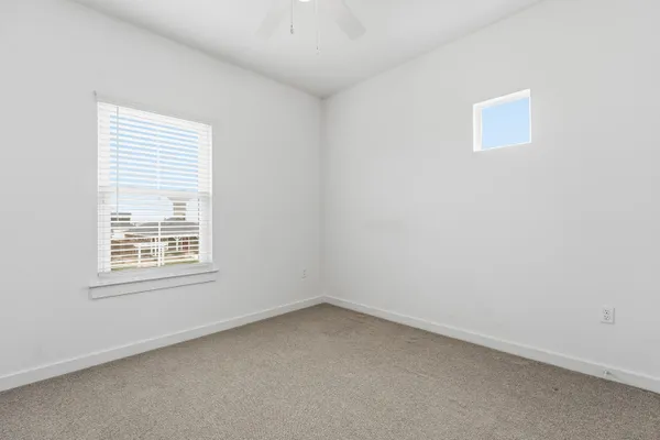 $2,400 | 10928 Norwich Avenue, Lubbock, TX 79424