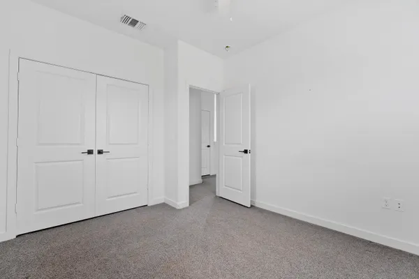 $2,400 | 10928 Norwich Avenue, Lubbock, TX 79424