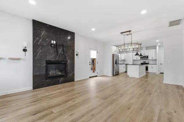 $2,400 | 10928 Norwich Avenue, Lubbock, TX 79424