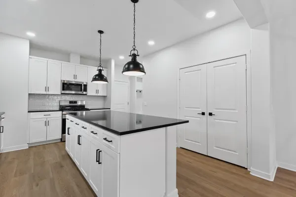 $2,400 | 10928 Norwich Avenue, Lubbock, TX 79424