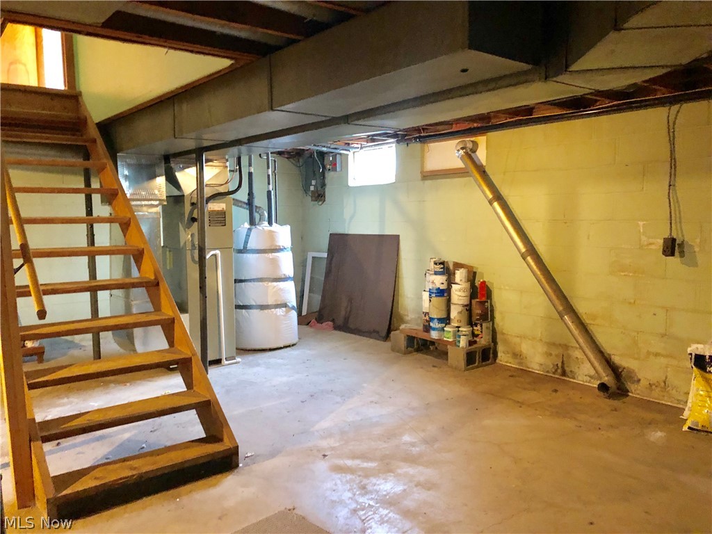 6902 Rolling Ridge Road Northeast Canton, OH 44721 - Photo 15 of 19 Gallery Image 15
