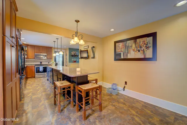 $299,900 | 10 North Boulevard, Gloversville, NY 12078