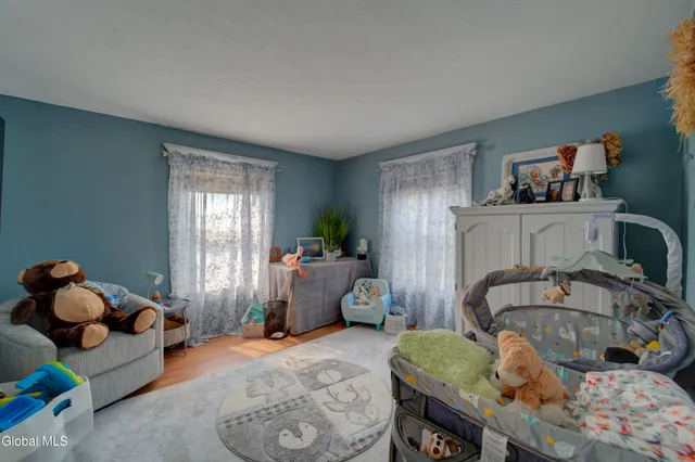 $299,900 | 10 North Boulevard, Gloversville, NY 12078