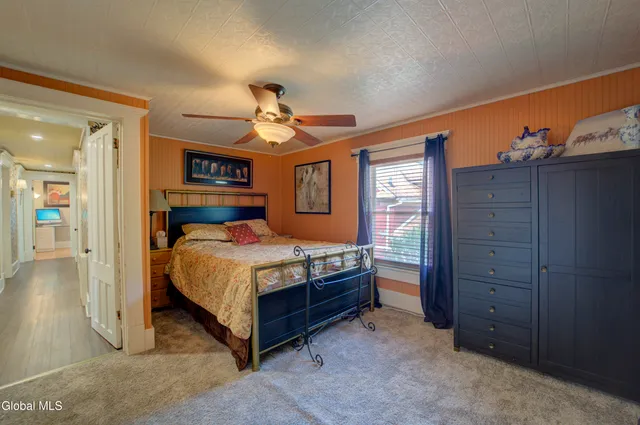 $299,900 | 10 North Boulevard, Gloversville, NY 12078