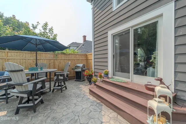 $299,900 | 10 North Boulevard, Gloversville, NY 12078