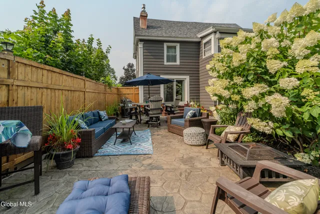 $299,900 | 10 North Boulevard, Gloversville, NY 12078