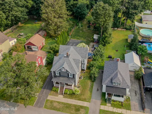 $299,900 | 10 North Boulevard, Gloversville, NY 12078