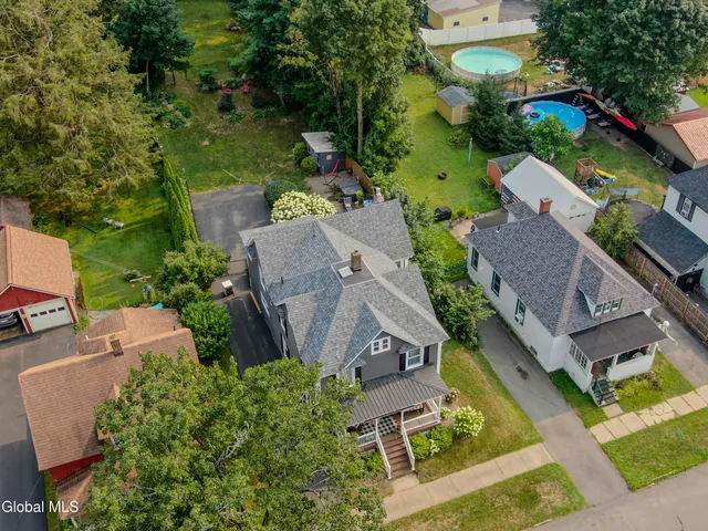 $299,900 | 10 North Boulevard, Gloversville, NY 12078